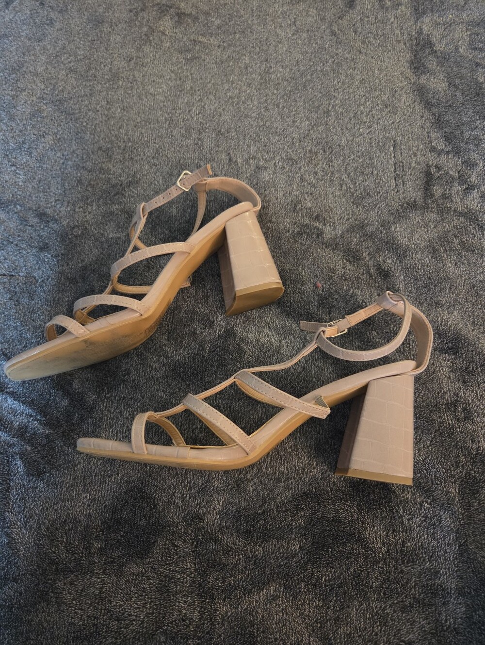 Strappy Block Heel Sandals Size 10 - Picture 4 of 6